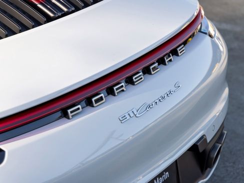 Certified 2020 Porsche 911 Carrera S w/ Premium Package RWD image 19