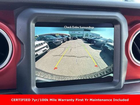 Used 2022 Jeep Wrangler Unlimited Rubicon w/ LED Lighting Group AWD/4WD image 22