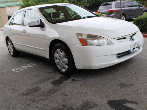 Used 2004 Honda Accord LX image 5