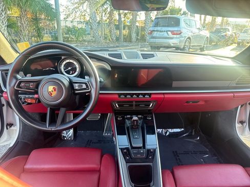 Used 2022 Porsche 911 Carrera image 12