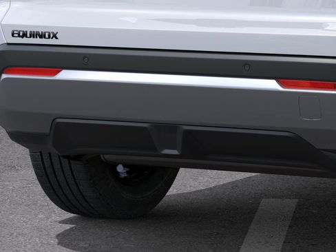 New 2026 Chevrolet Equinox LT image 38