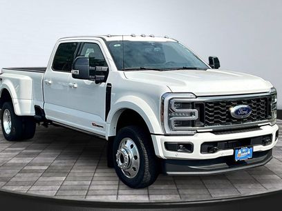 New 2026 Ford F450 Platinum w/ FX4 Off-Road Package