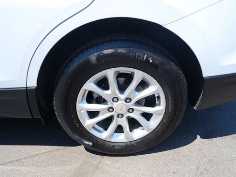 Used 2020 Chevrolet Equinox LS AWD/4WD image 37