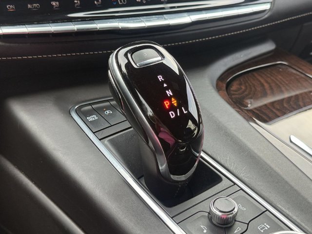 Used 2021 Cadillac Escalade Sport Platinum w/ LPO, ONYX Package AWD/4WD image 21