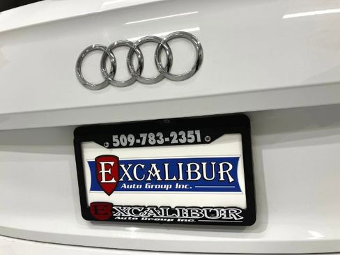 Used 2018 Audi Q5 2.0T Premium Plus w/ Premium Plus Package image 3