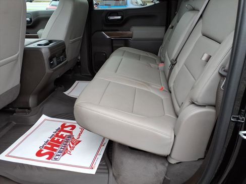 Used 2021 Chevrolet Silverado 1500 LT Trail Boss w/ LT Trail Boss Premium Package image 13