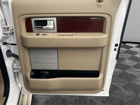 Used 2010 Ford F150 King Ranch image 16