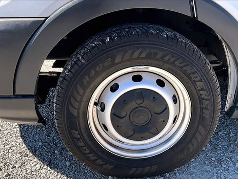 Used 2016 Ford Transit 150 XL image 8