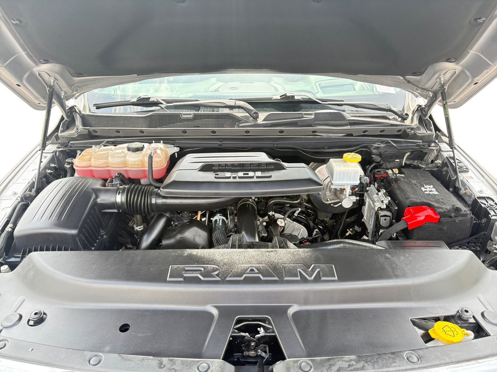 Used 2022 RAM 1500 Limited AWD/4WD image 23