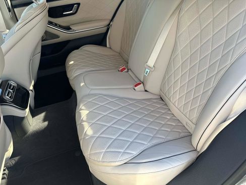 Used 2023 Mercedes-Benz S 580 4MATIC Sedan image 13
