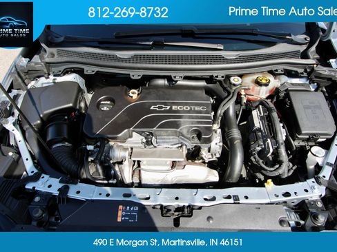 Used 2017 Chevrolet Cruze LT image 11