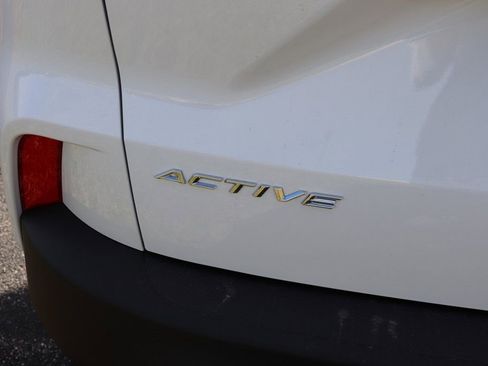 New 2026 Ford Escape Active FWD image 8