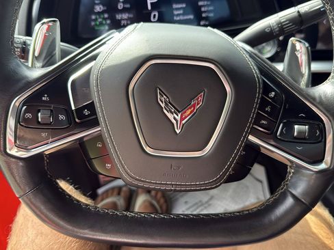 Used 2025 Chevrolet Corvette Stingray Premium Cpe w/ 3LT RWD image 20