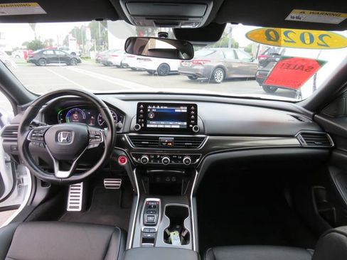 Used 2022 Honda Accord Sport image 19