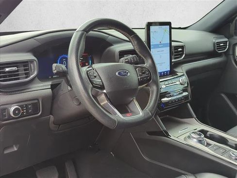Used 2023 Ford Explorer ST w/ Equipment Group 401A image 9