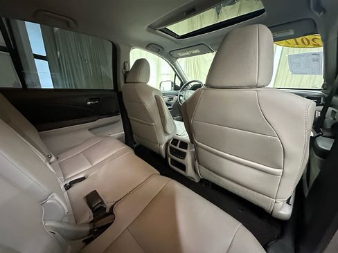 Used 2017 Honda Pilot EX-L image 19