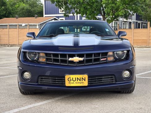 Used 2011 Chevrolet Camaro SS w/ RS Package RWD image 9