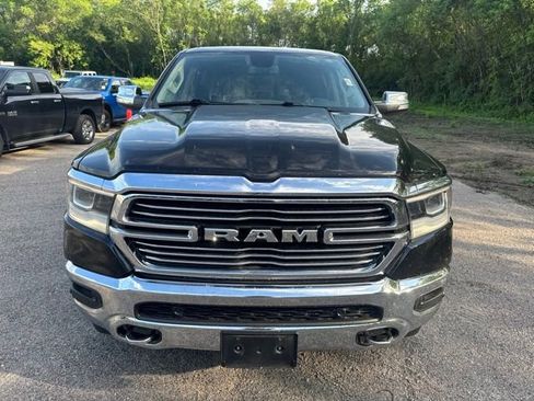 Used 2019 RAM 1500 Laramie AWD/4WD image 5