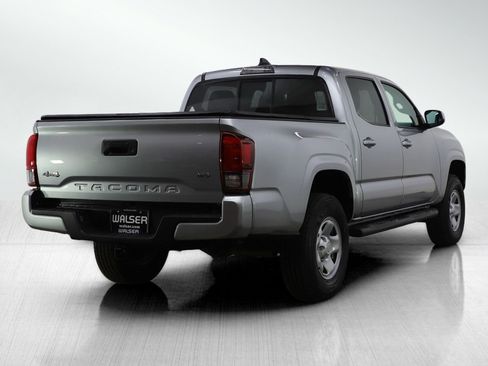 Used 2022 Toyota Tacoma SR image 6
