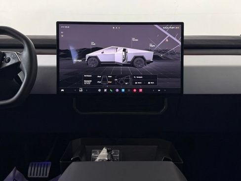 Used 2024 Tesla Cybertruck Cyberbeast AWD/4WD image 23