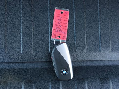 New 2026 BMW X5 xDrive50e w/ Climate Comfort Package image 33