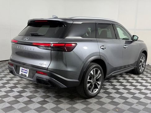 Used 2023 INFINITI QX60 Luxe image 3
