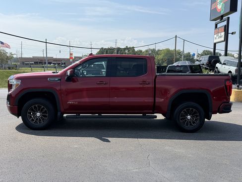 Used 2019 GMC Sierra 1500 AT4 w/ AT4 Premium Package AWD/4WD image 4