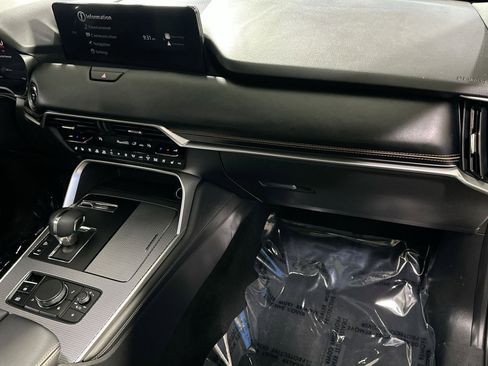Used 2024 MAZDA CX-90 Plug-In Hybrid w/ Premium Plus image 40