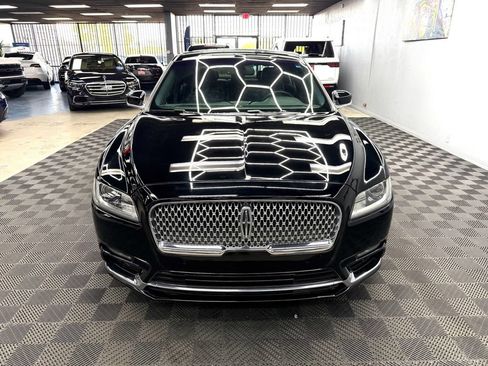Used 2017 Lincoln Continental Select AWD/4WD image 6