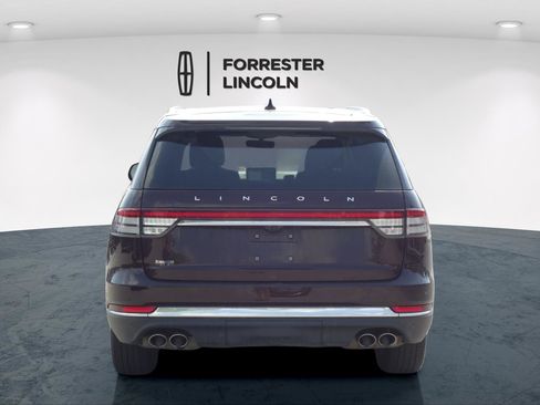 Certified 2023 Lincoln Aviator Reserve w/ Elements Package Plus AWD/4WD image 4