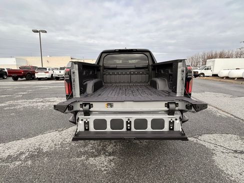 New 2026 GMC Sierra EV Elevation w/ Premium Package AWD/4WD image 33