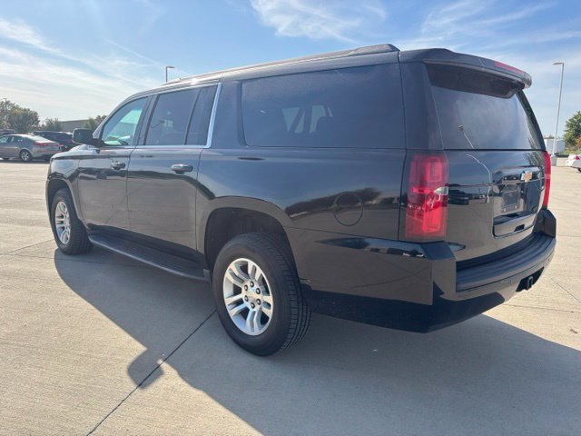 Used 2020 Chevrolet Suburban LT AWD/4WD image 6