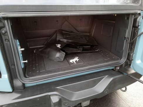 Used 2022 Ford Bronco Wildtrak image 24