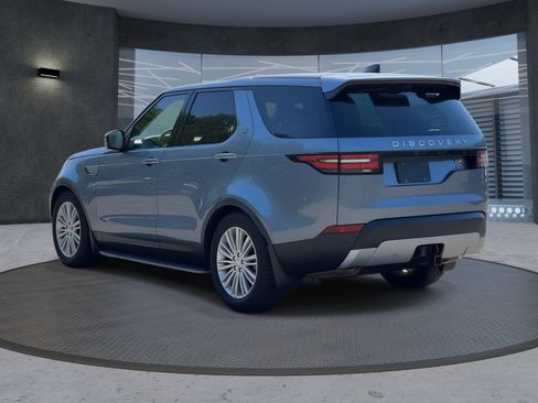 Used 2018 Land Rover Discovery HSE Luxury AWD/4WD image 3