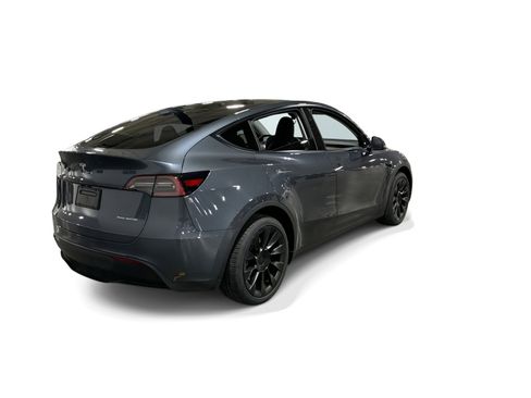 Certified 2023 Tesla Model Y Long Range AWD/4WD image 6