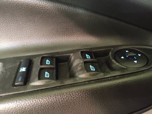 Used 2018 Ford Escape SE FWD image 27