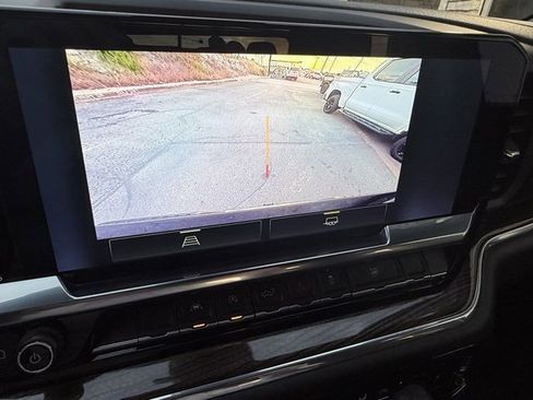 Certified 2024 Chevrolet Silverado 1500 LT image 23