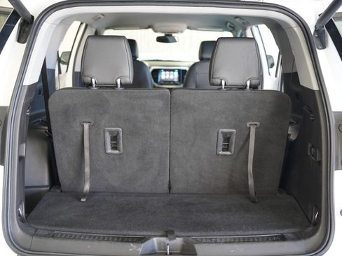 Used 2019 GMC Acadia SLT image 37