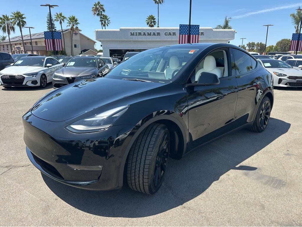 Used 2023 Tesla Model Y Long Range AWD/4WD image 11