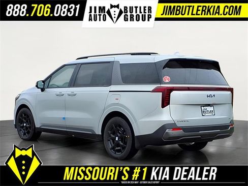 New 2025 Kia Carnival SX Prestige image 4