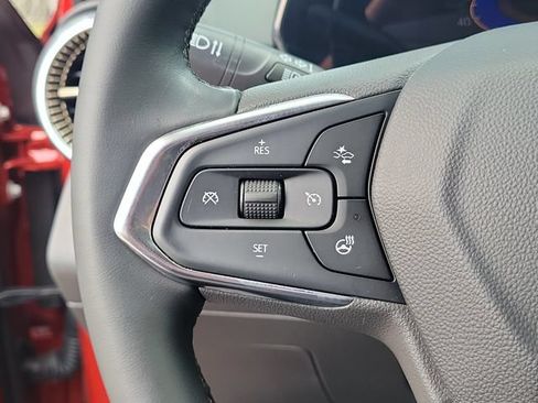 Certified 2024 Chevrolet Trax ACTIV w/ Sunroof Package FWD image 27