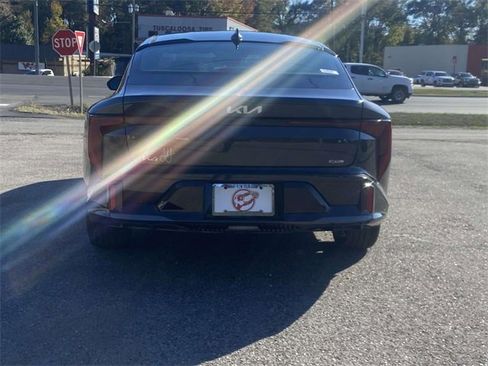 New 2025 Kia K4 GT-Line image 3
