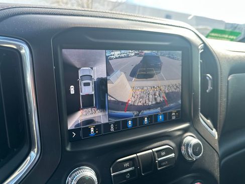 Used 2022 GMC Sierra 1500 AT4 w/ AT4 Carbonpro Edition AWD/4WD image 23