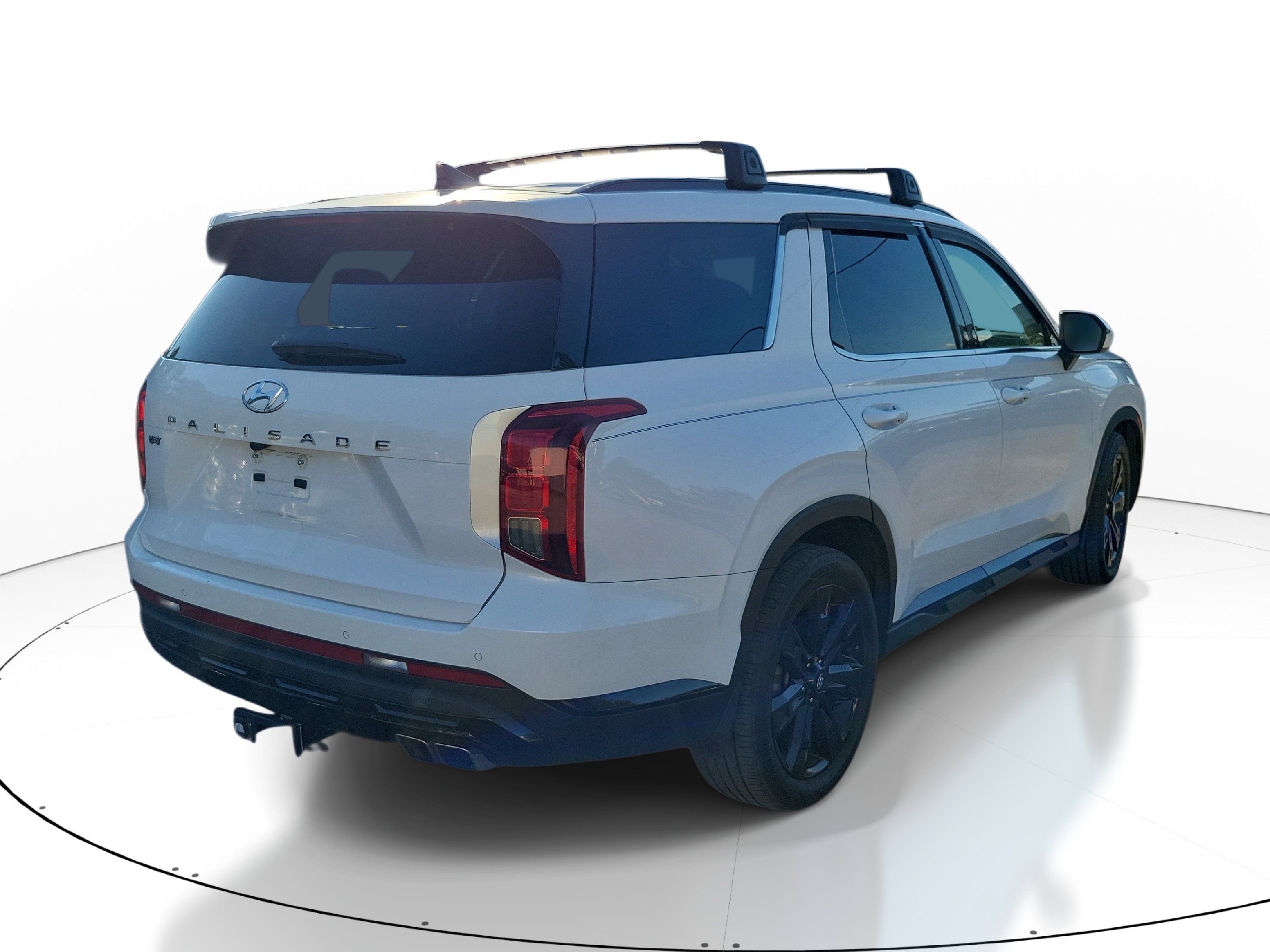 Used 2024 Hyundai Palisade XRT FWD image 2
