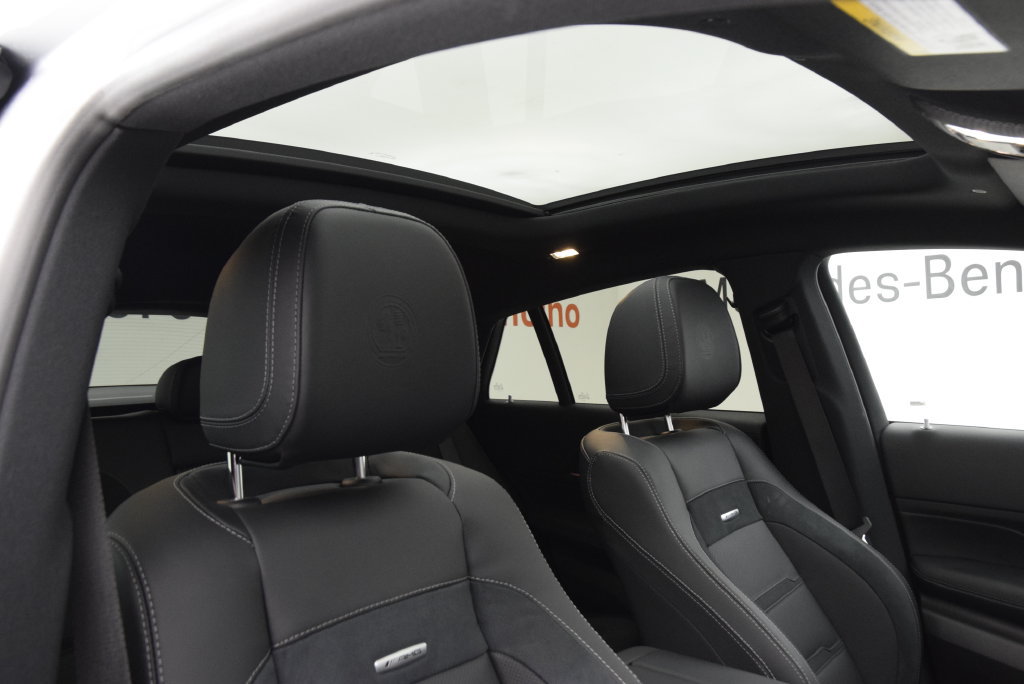 New 2026 Mercedes-Benz GLE 53 AMG 4MATIC Coupe image 18