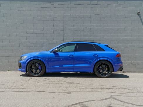 New 2026 Audi RS Q8 performance AWD/4WD image 3