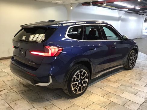 Used 2023 BMW X1 xDrive28i w/ Premium Package image 3