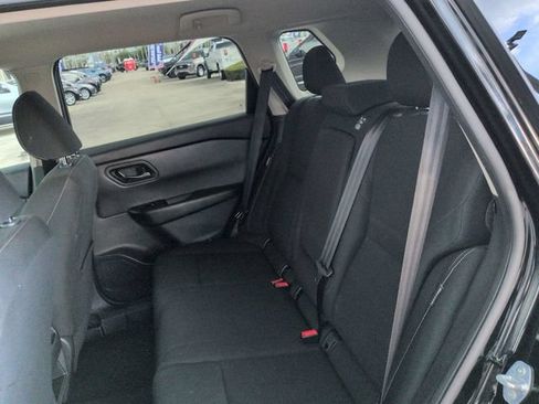 Used 2024 Nissan Rogue S FWD image 14