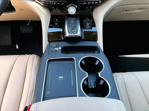 New 2026 Acura MDX SH-AWD image 18