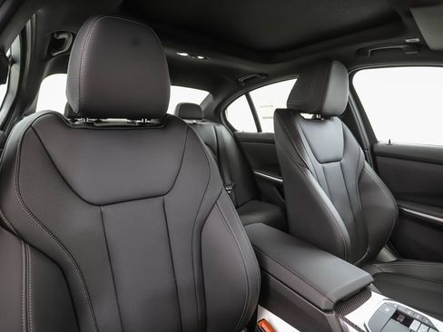 New 2026 BMW M340i xDrive w/ Premium Package AWD/4WD image 32
